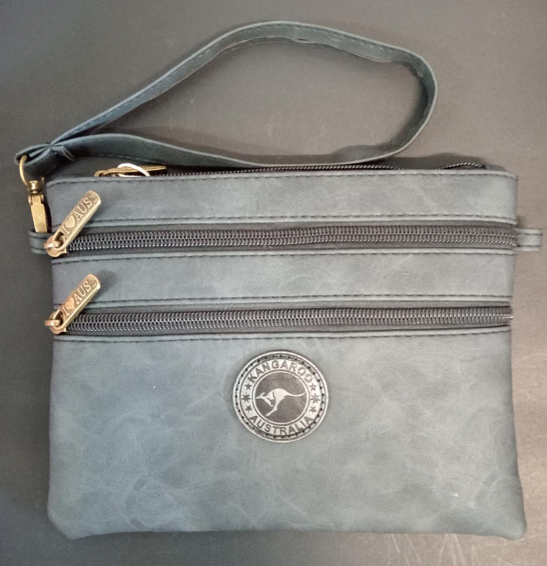 Shoulder Bag Outback Style 3 Black & Free Gift Bag 